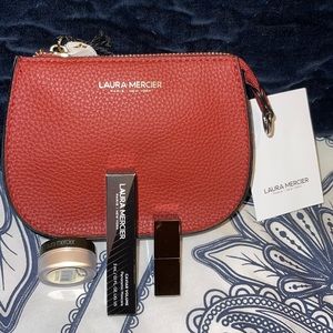 Laura Mercier red pebbled leather make up bag w/ translucent loose powder